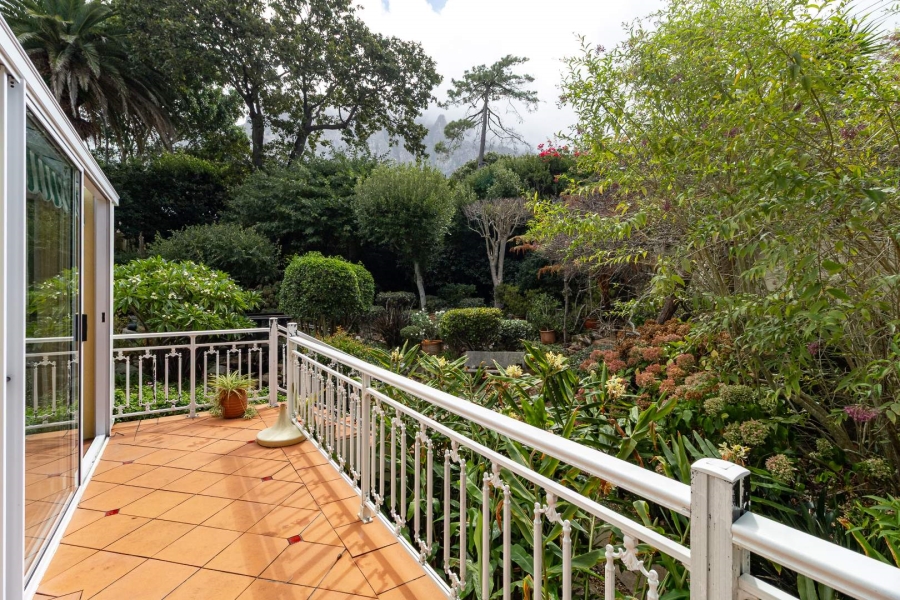 To Let 3 Bedroom Property for Rent in Newlands Western Cape